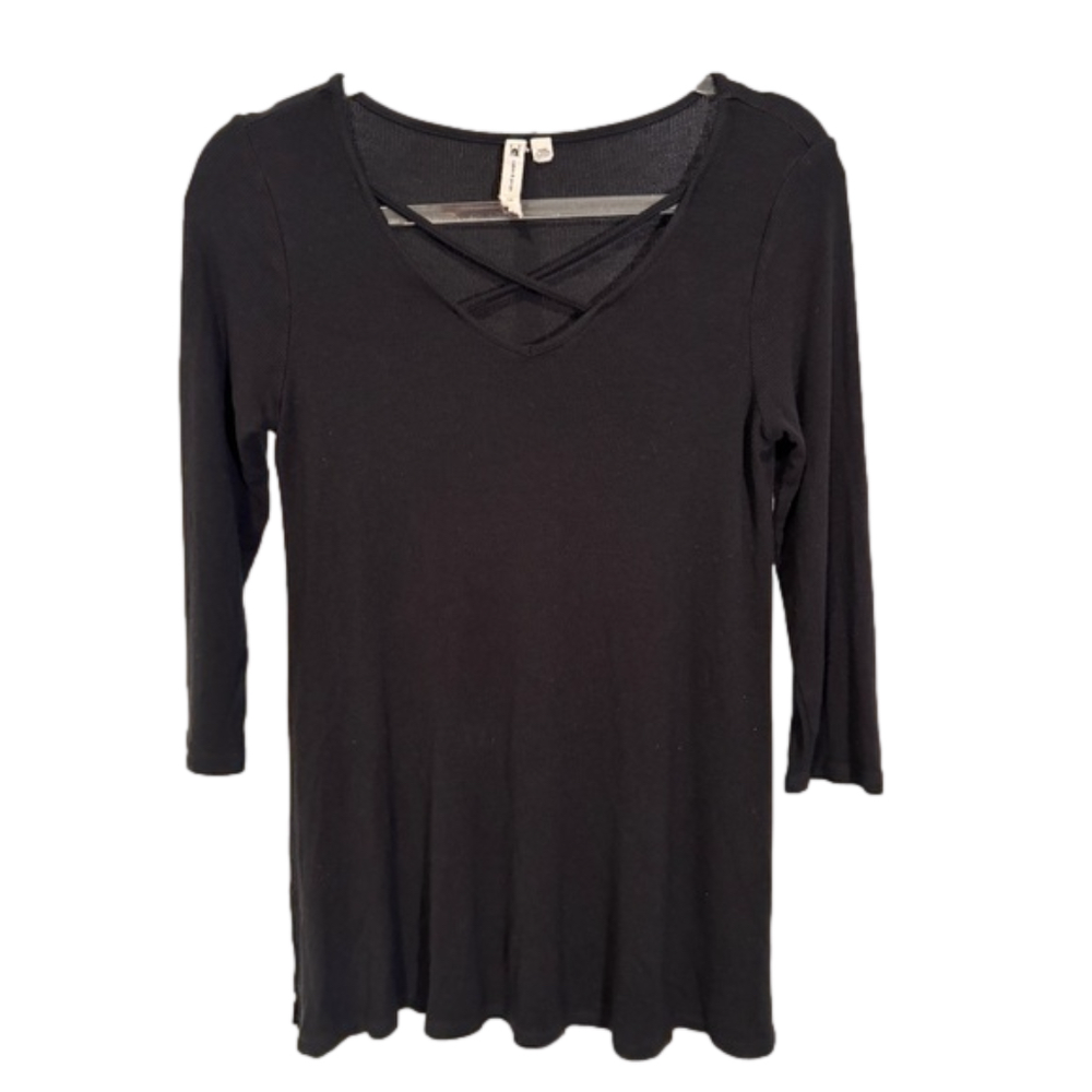 Cable & Gauge Criss Cross Black 3/4 Sleeve Top - Size Small